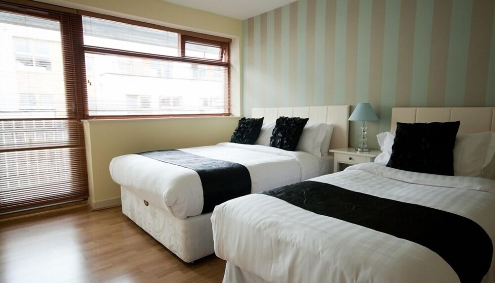 Apartment, 2 Bedrooms (5 people) - Guestroom