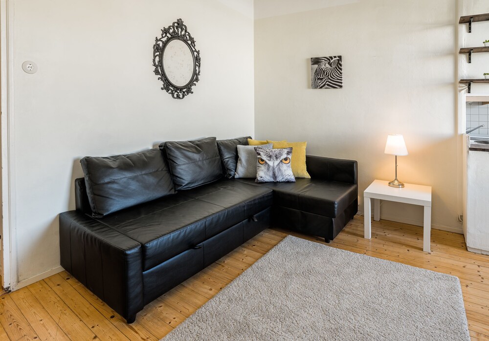 One Bedroom Apartment - Sornaisten Rantatie 4 - Guestroom