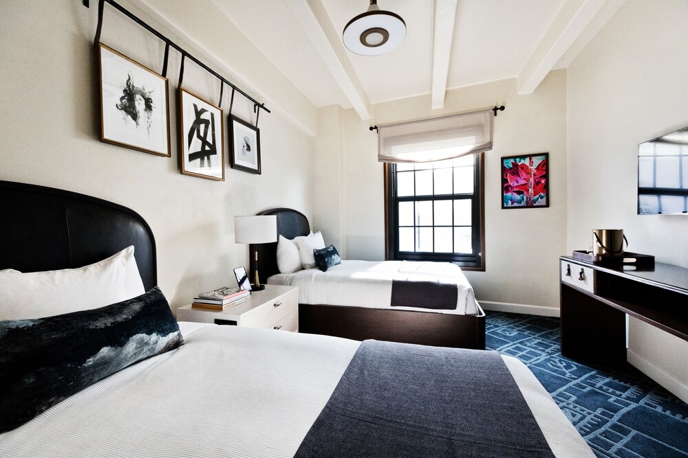 Guestroom
