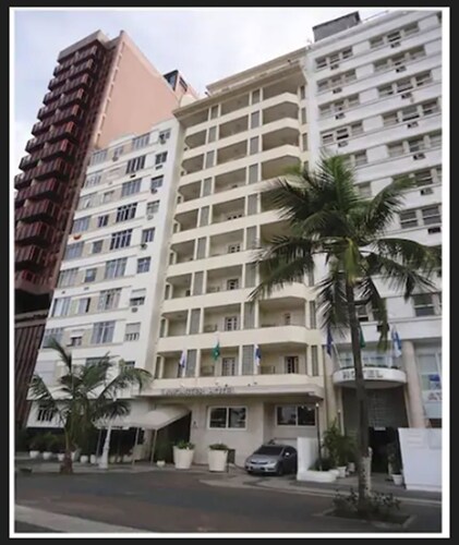 Hotel Rio Lancaster