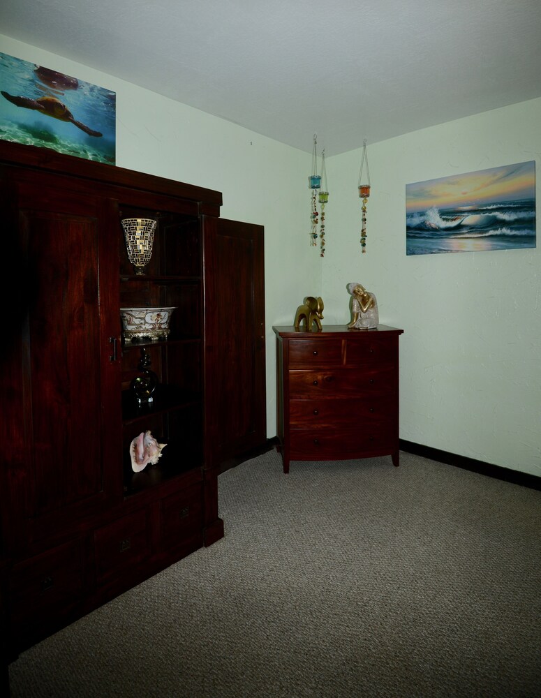 Classic Double Room, 1 Bedroom, Shared Bathroom, Garden View - Room