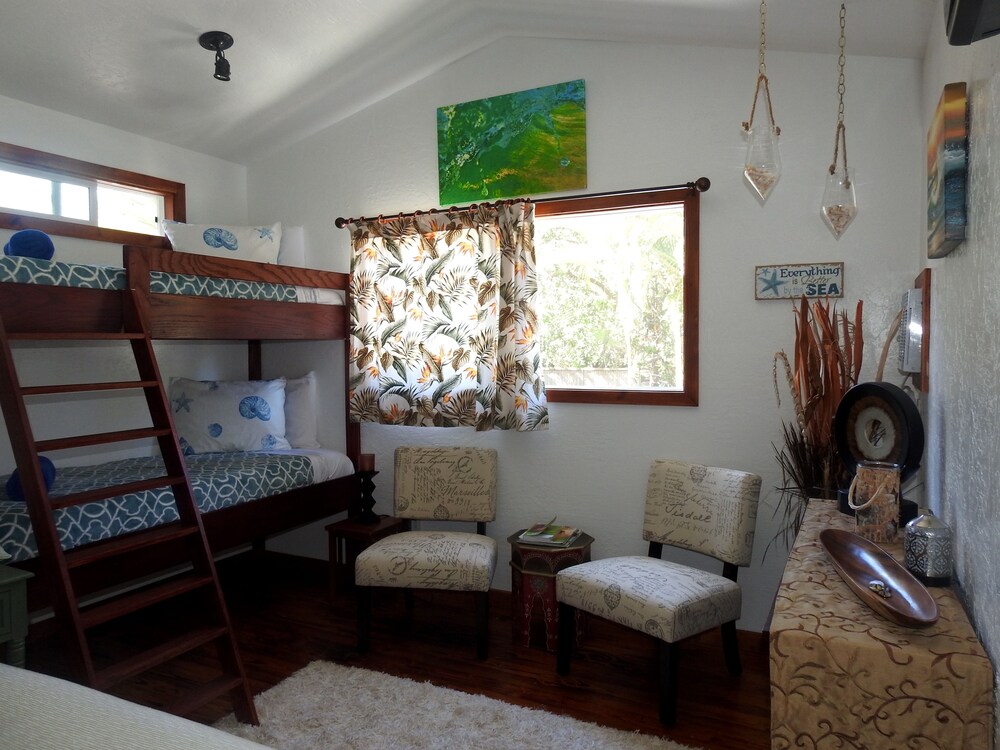 Design Quadruple Room, 1 Bedroom, Shared Bathroom, Ground Floor - Room
