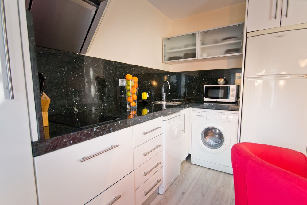 Cocina básica en la habitación