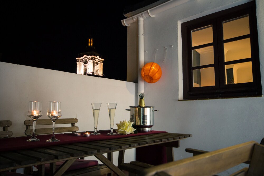Terraza o patio: Estudio, terraza (Calle Cisneros 7)