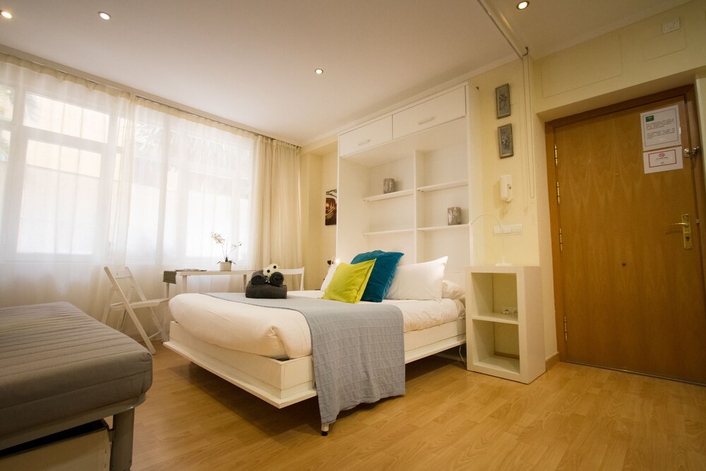 Habitación: Estudio (Andres)