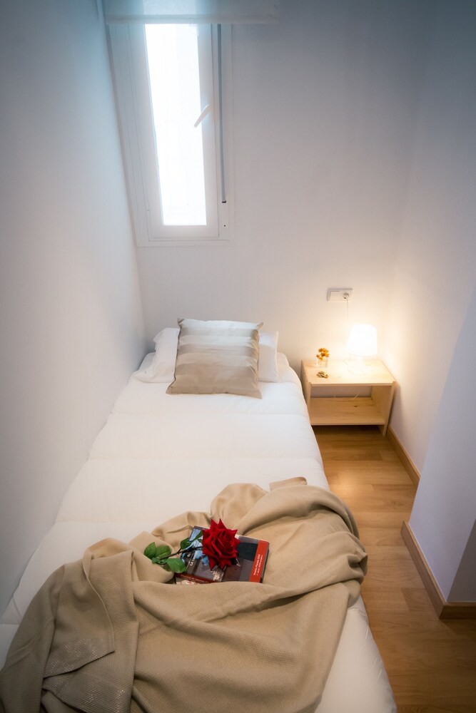 Habitación: Apartamento, 3 habitaciones, vistas al mar (Min.30 years old) Muelle Heredia)