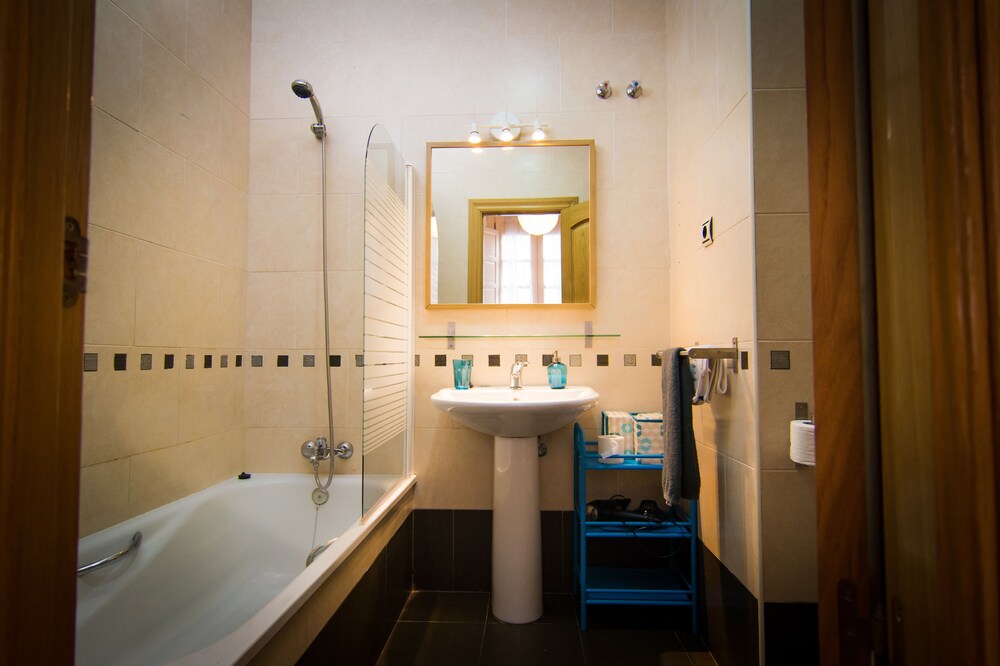 Cuarto de baño: Apartamento, 1 habitación (Calle Cordoba 8)