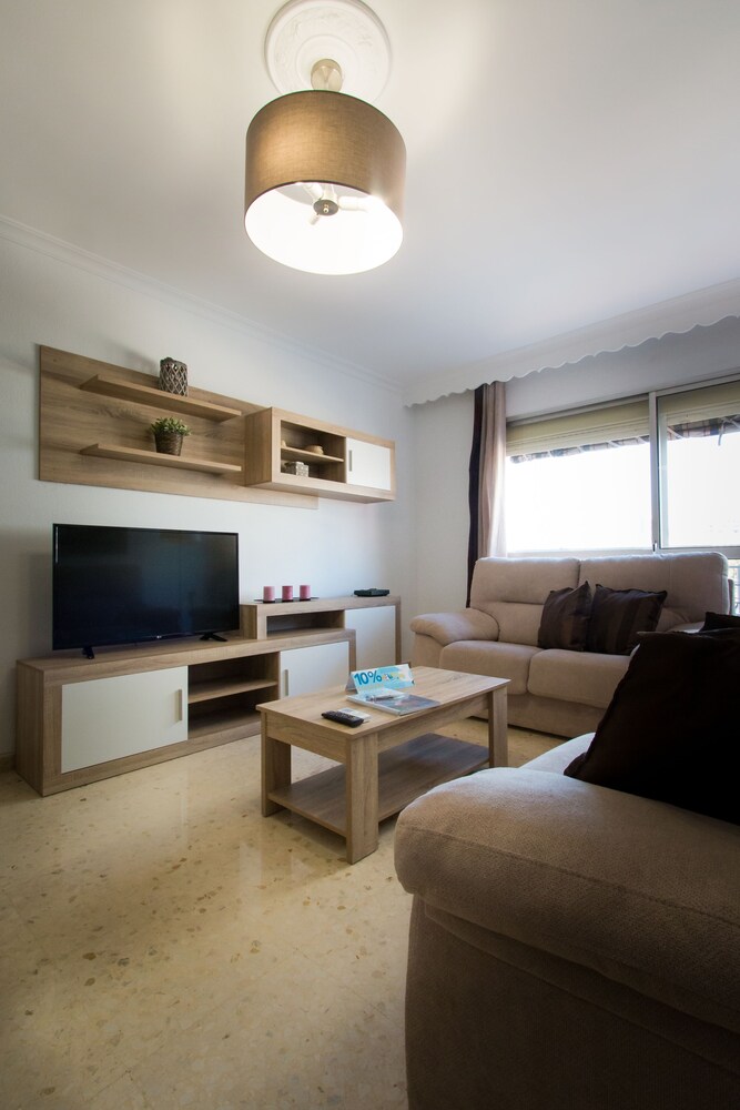Habitación: Apartamento, 4 habitaciones (Cuarteles)