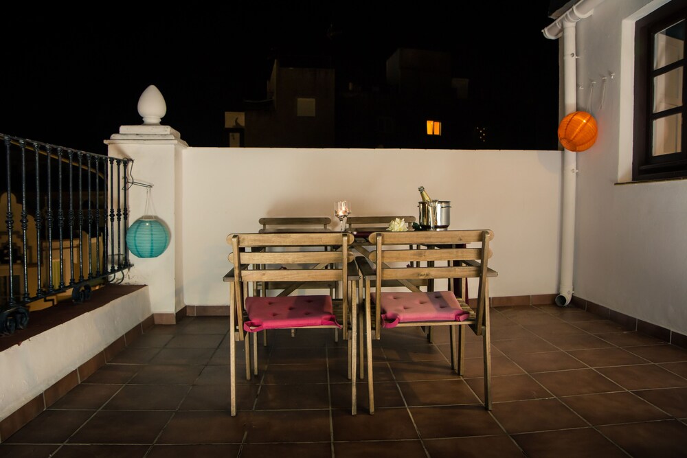 Terraza o patio: Estudio, terraza (Calle Cisneros 7)