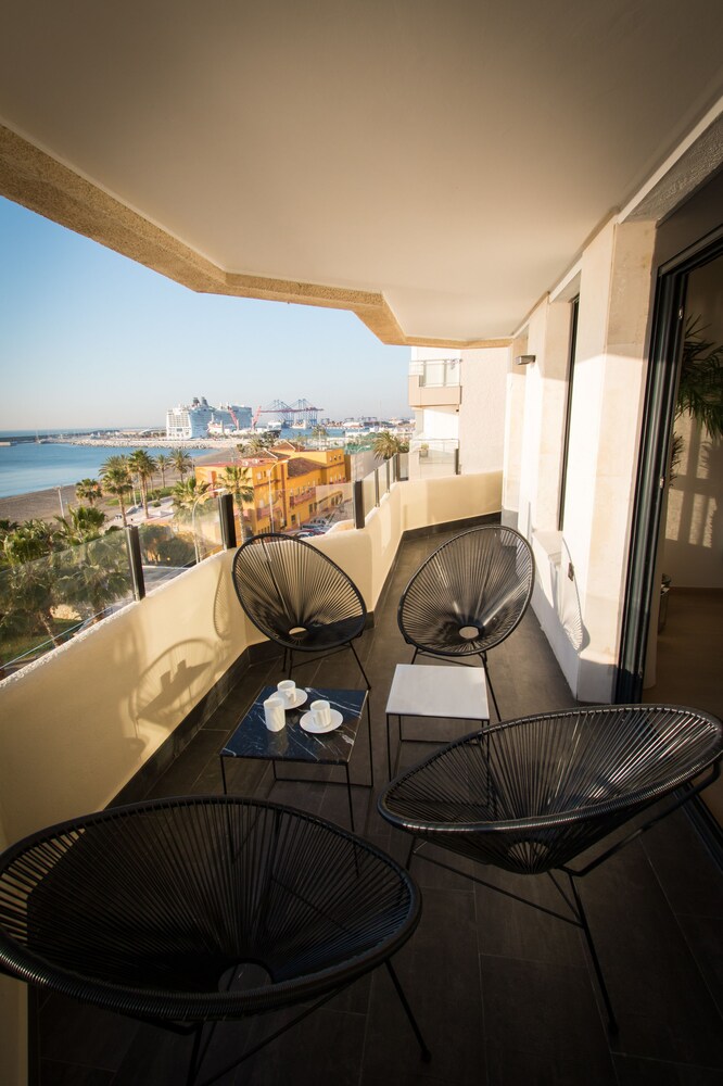Terraza o patio: Apartamento superior, 2 habitaciones, terraza, vistas al mar (Malagueta)