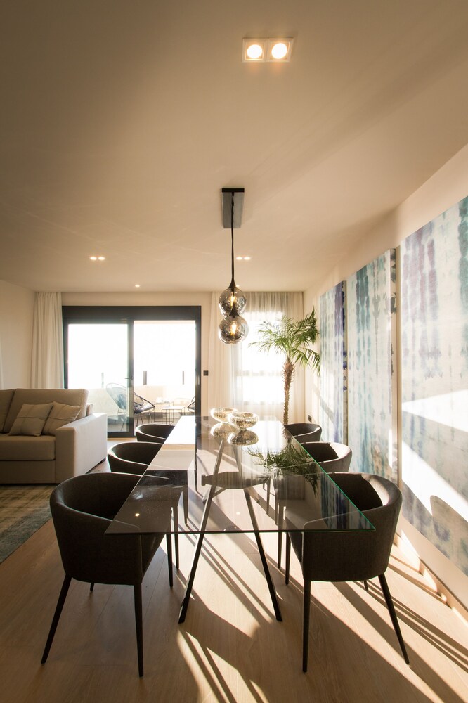 Sala de estar: Apartamento superior, 2 habitaciones, terraza, vistas al mar (Malagueta)