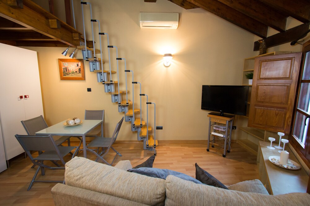 Área común: Habitación (Duplex, Carreteria 13)
