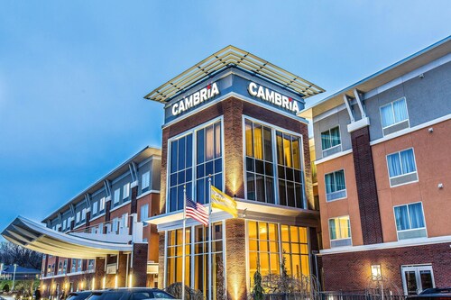 Cambria Hotel Cleveland Avon