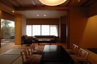 Family Room with Tatami Area and Private Open-Air Bath with Mountain View