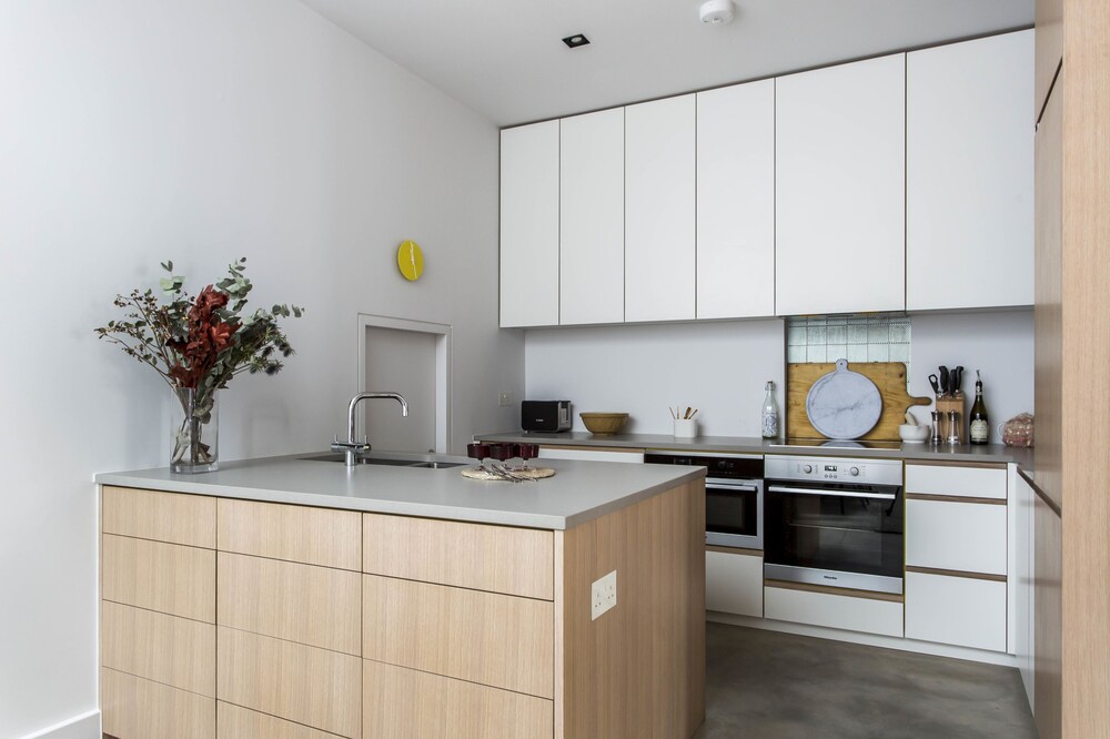 객실 내 주방 (아파트, 침실 3개 (Holland Park Mews II))
