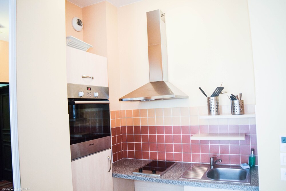 室内のキッチン (Appartement Superieur )