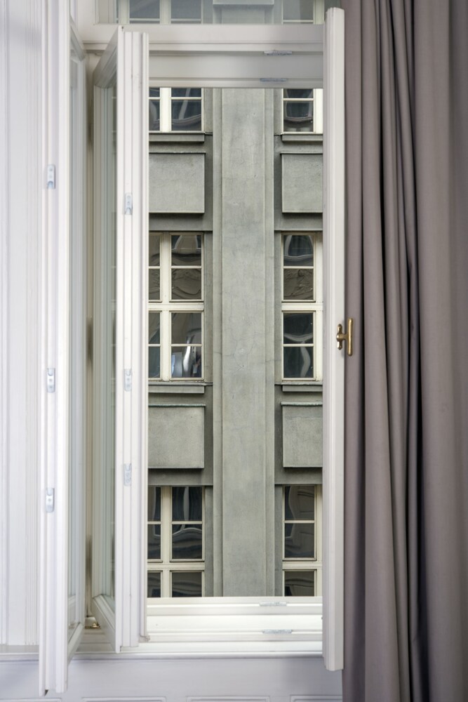 Guestroom View