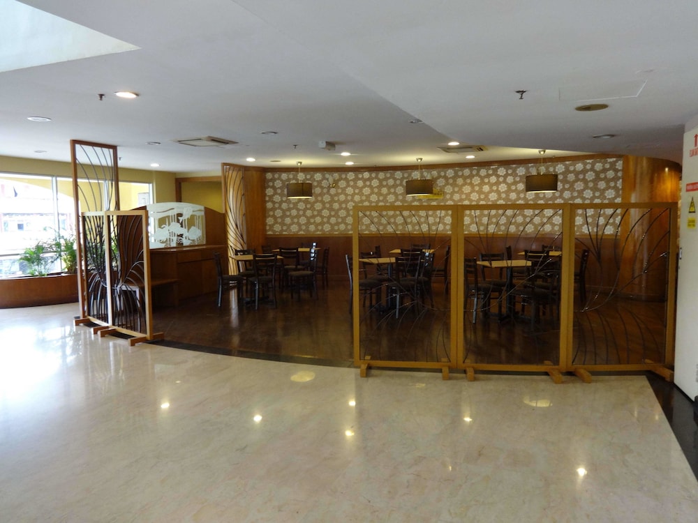 Snack Bar