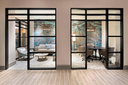 Sheraton® Suites Fort Lauderdale West