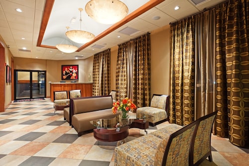 Crowne Plaza Hotel Greenville-I-385-Roper Mtn Rd, an IHG Hotel