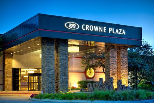 Crowne Plaza Suffern - Mahwah, an IHG Hotel