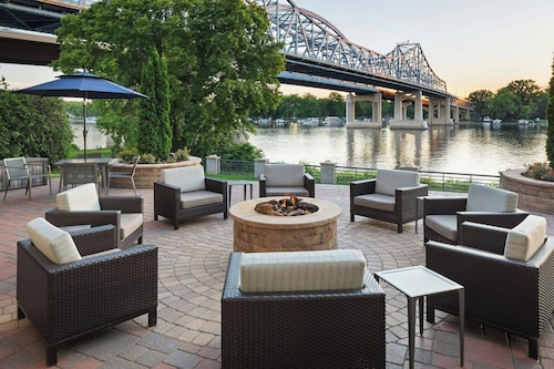 Courtyard by Marriott La Crosse