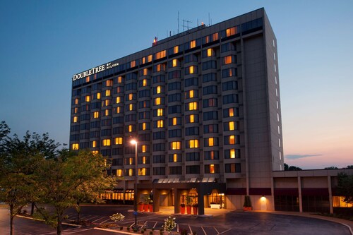 DoubleTree by Hilton Hotel St. Louis - Chesterfield