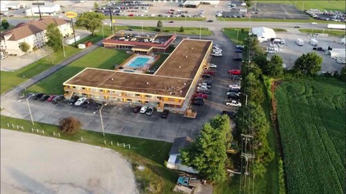 Days Inn by Wyndham Salem, Illinois