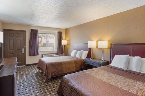 SureStay Hotel by Best Western Summersville