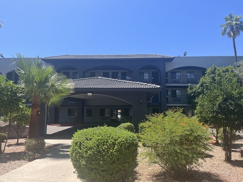 Ocotillo Apartments & Hotel