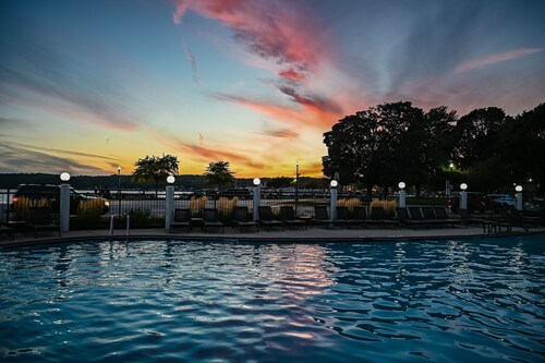 Harbor Shores on Lake Geneva