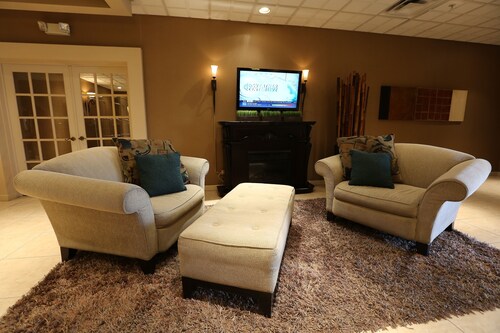 Ramada by Wyndham Midtown Grand Island
