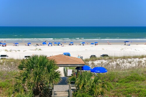 Guy Harvey Resort on St Augustine Beach