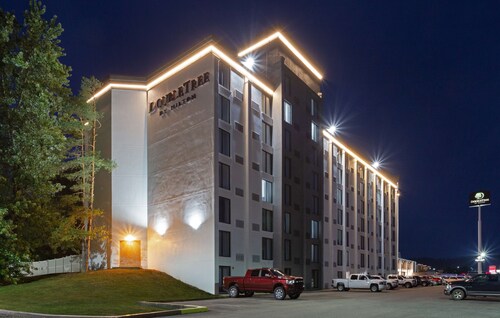 DoubleTree by Hilton Washington Meadow Lands Casino Area