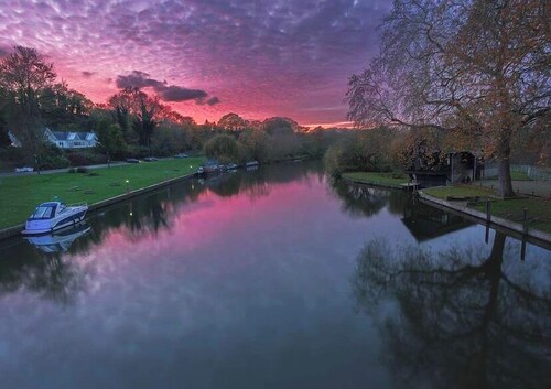 Shillingford Bridge Hotel