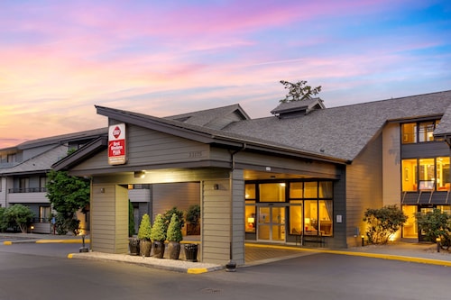 Best Western Plus Oak Harbor Hotel & Conference Center