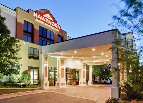 Hawthorn Suites by Wyndham Midwest City Tinker AFB