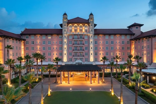 Grand Galvez Resort, Autograph Collection