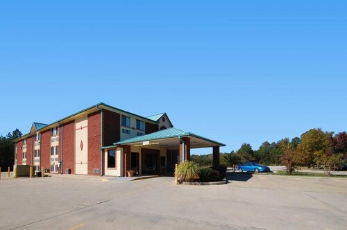 Quality Inn Pell City I-20 exit 158