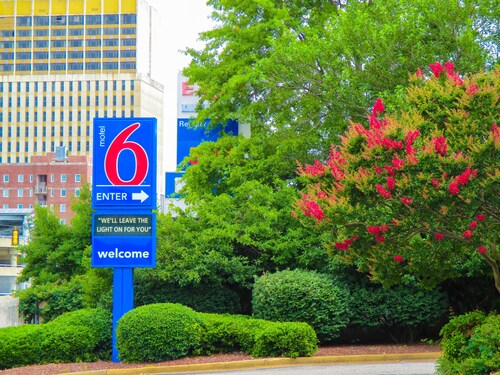 Motel 6 Memphis, TN - Downtown