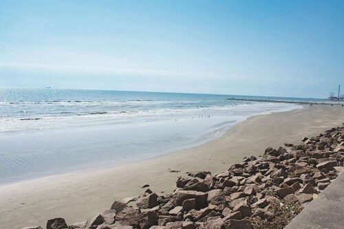 Wingate by Wyndham Galveston East Beach