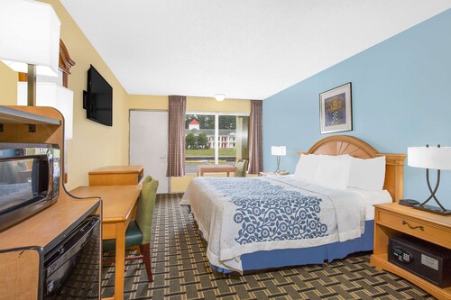 Days Inn by Wyndham Ruther Glen Kings Dominion Area