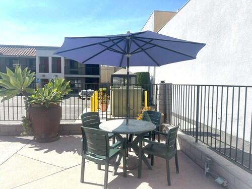 The Hills Inn Eagle Rock - Near Old Town Pasadena