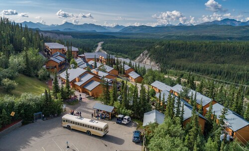 Denali Bluffs Hotel