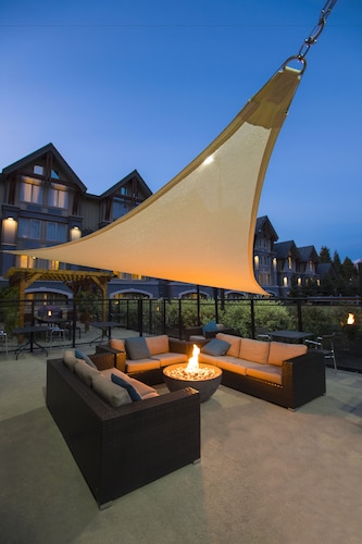 Aava Whistler Hotel