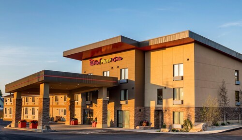 Red Roof Inn PLUS+ & Suites Malone