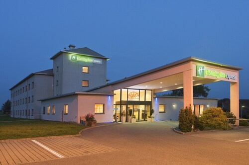 Holiday Inn Express Luzern - Neuenkirch, an IHG Hotel