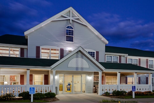 Country Inn & Suites by Radisson, Grinnell, IA