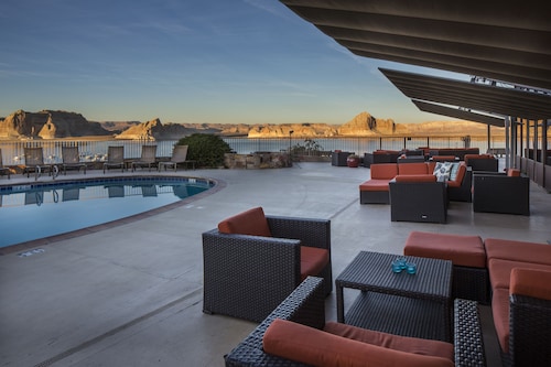 Lake Powell Resort