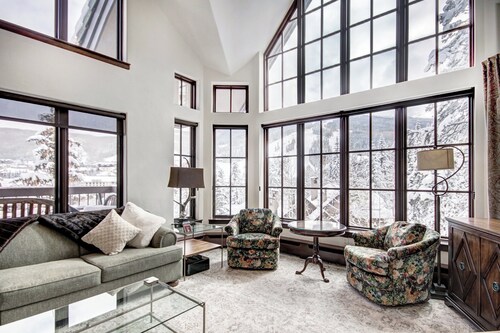 The Pines Lodge, A RockResort